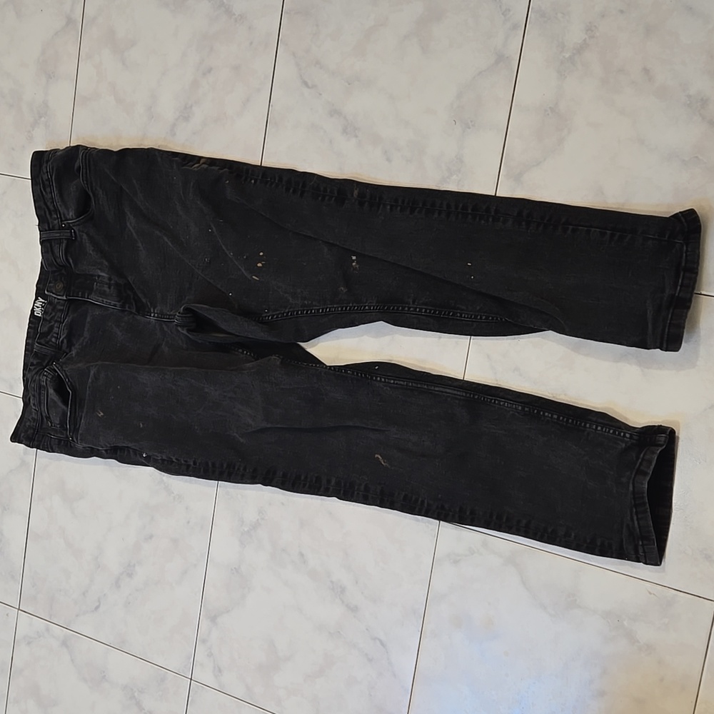 Men's DKNY Jeans - Picture 3 of 15